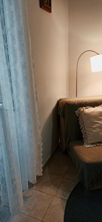 Studio Apartment Nika Split Bagian luar foto